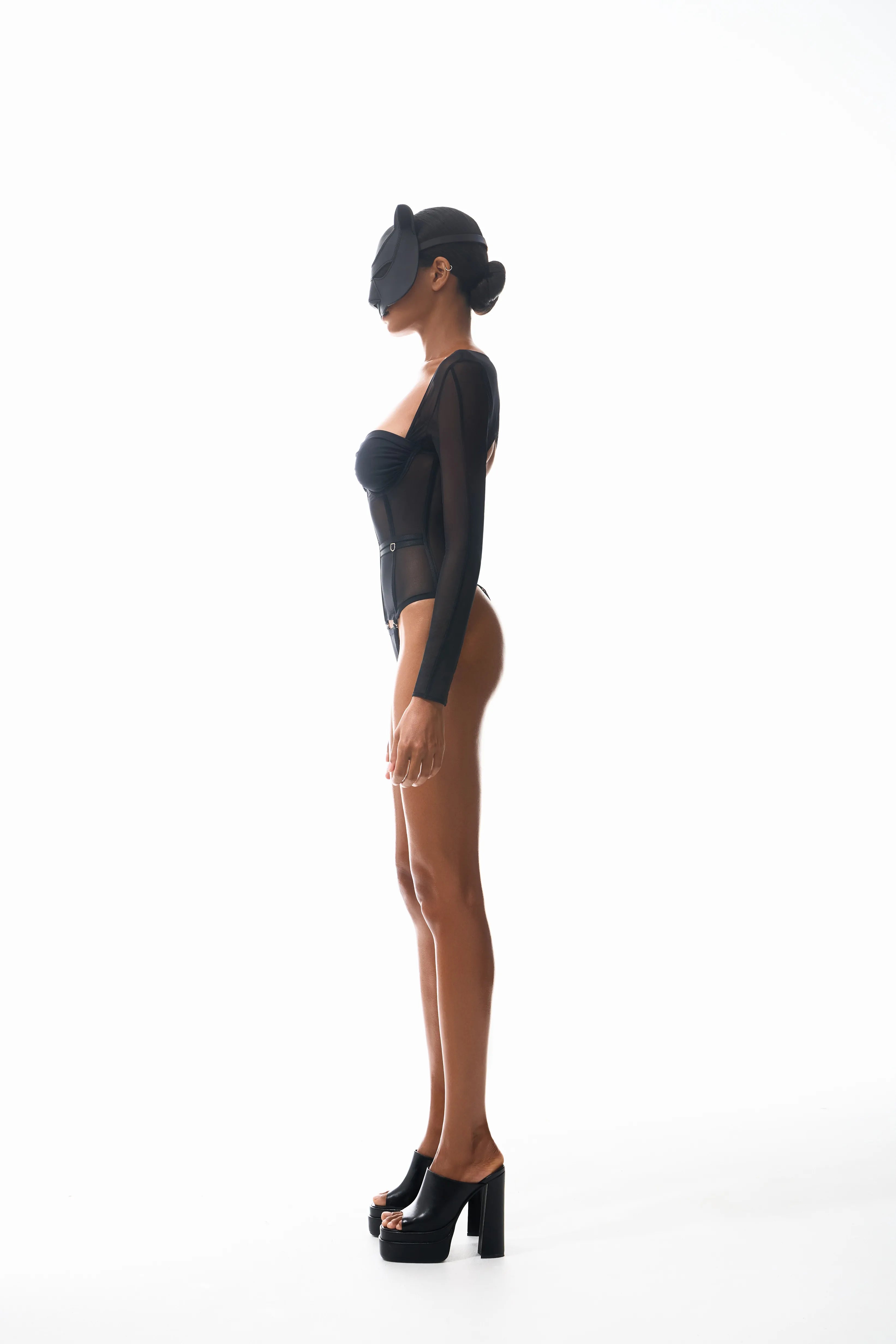 BODY COURSET